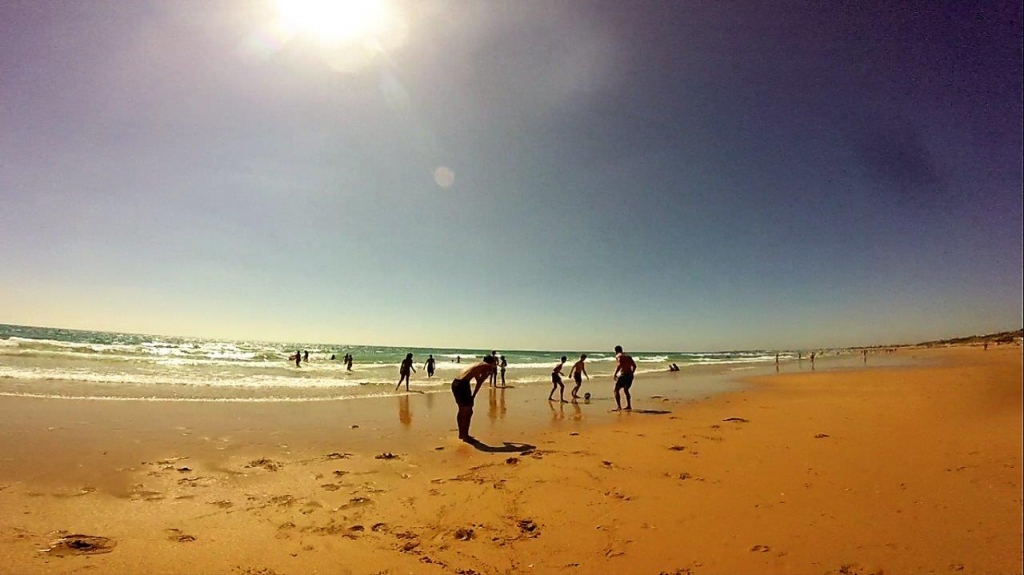 Village Camps International Summer Camp Chiclana, Spain 2017-07-28 https://www.villagecamps.com/journals_admin/images/1838-0450-surf 1 (13).jpg